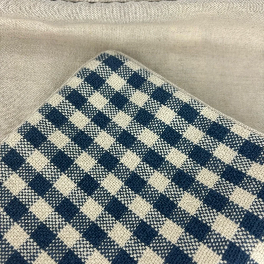 Pottery Barn Blain small checked pillow cover-NWOT - Picture 2 of 11